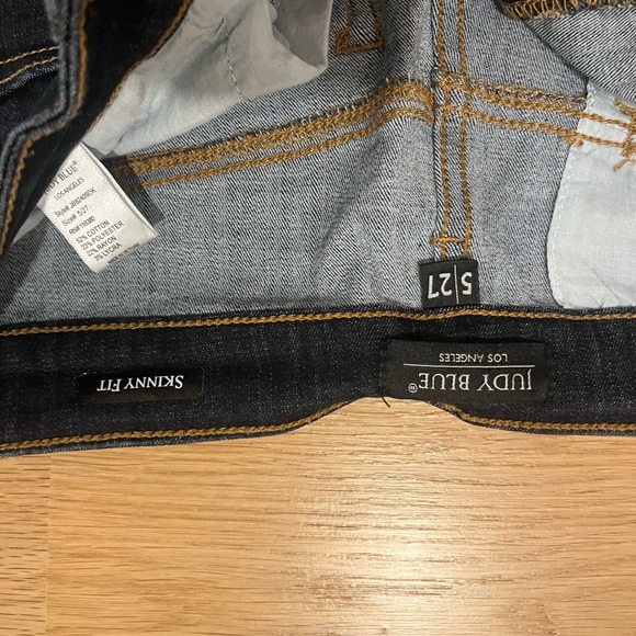 Judy Blue Skinny Fit Dark Wash - Picture 2 of 5